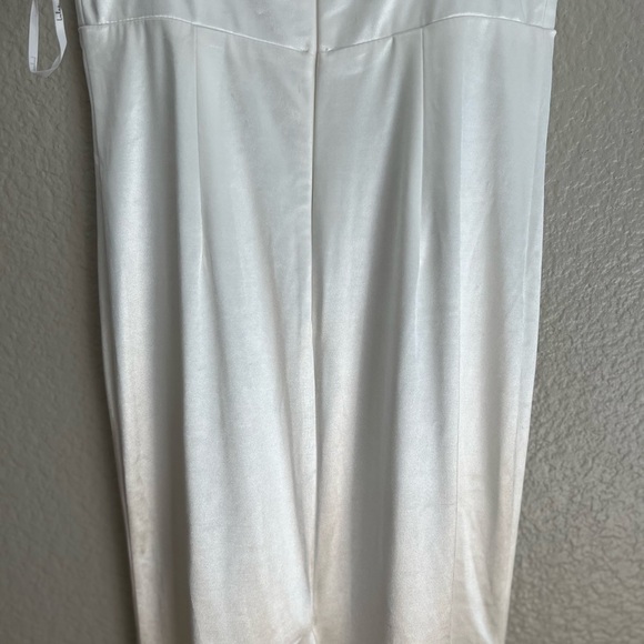 Sensational Promise White Satin Square Neck Mermaid Maxi - Picture 8 of 12